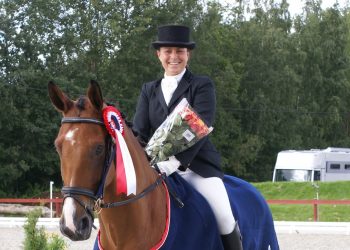4_anne-cathrine_sellaeg_og_qallwesto_2_-_kopi