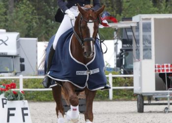 alexandra_andresen_belamour_14_of_34