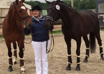 ann_cathrin_lubbe_med_porsborggaardens_donatello_og_cypres_1