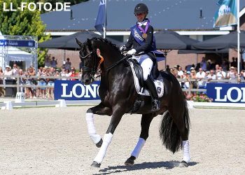 isabel_freese_og_fursten-look_uvm_finale