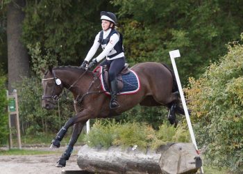 julianne_roervik_gamlem_og_boy_leanna