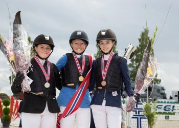 mathilde_k_kalland_sofie_r°d_karoline_lien_k6a1200