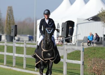 oda_charlotte_lyngvaer_og_hurby