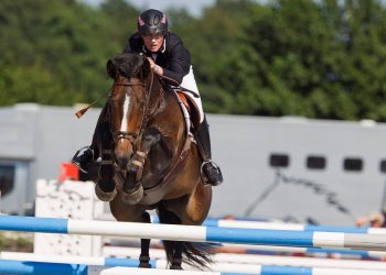 royale_panache_camilla_viken_d9d2584