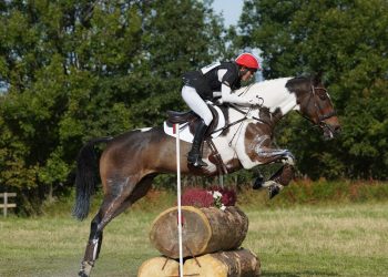 stine_l_ouise_glitre_skedsmo_og_hoss_foto_trine_meiningen