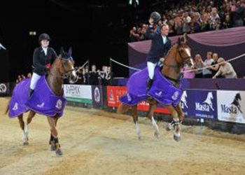 victoria_gulliksen_og_karel_cox_stoerre_versjon